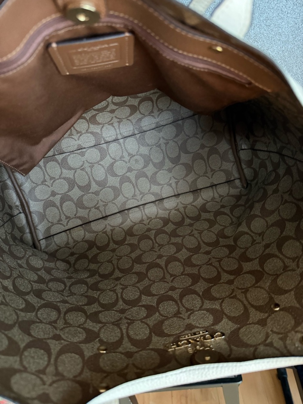 Coach Ivory Pebbled Leather Double-Handle Tote with Gold Logo - Picture 9 of 10